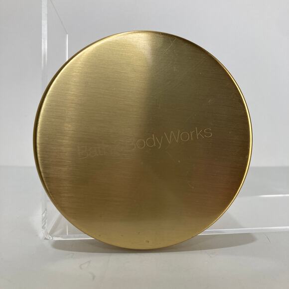 UNBURNED Bath & Body Works White Barn Sweet Cupcake 3 Wick Candle 14.5 Oz - Picture 5 of 6